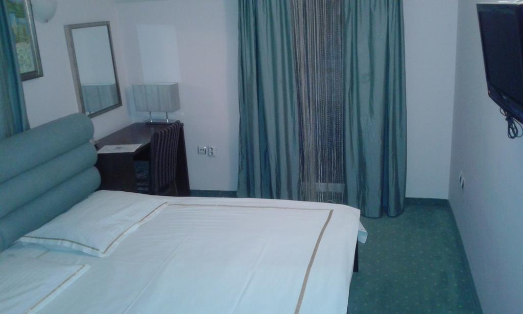 Vila Apolo Beograd Rom bilde